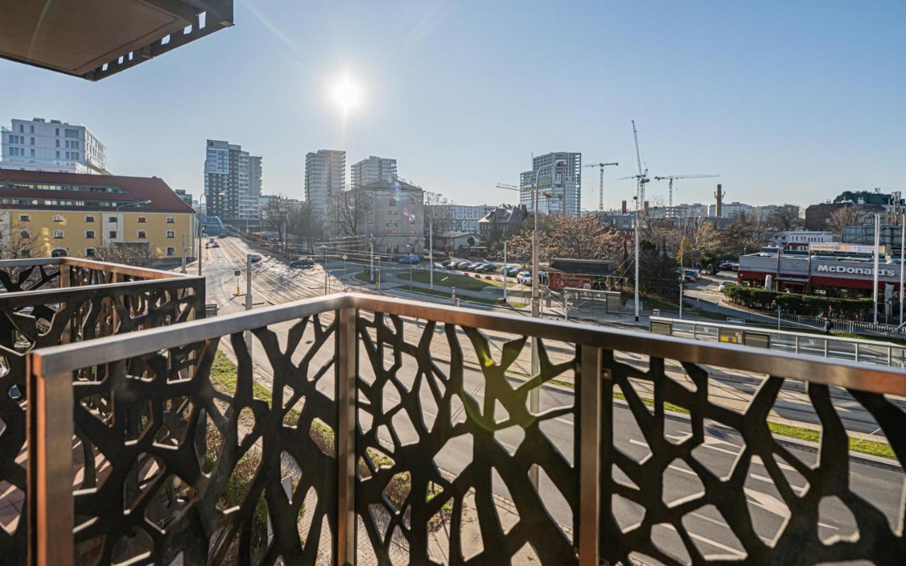 Apartment 24H With Free Garage And Ac Jagielly 5 Wroclaw Luaran gambar