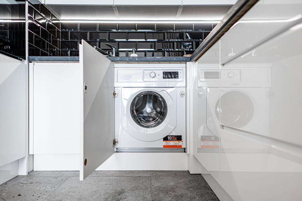 Apartment 24H With Free Garage And Ac Jagielly 5 Wroclaw Luaran gambar