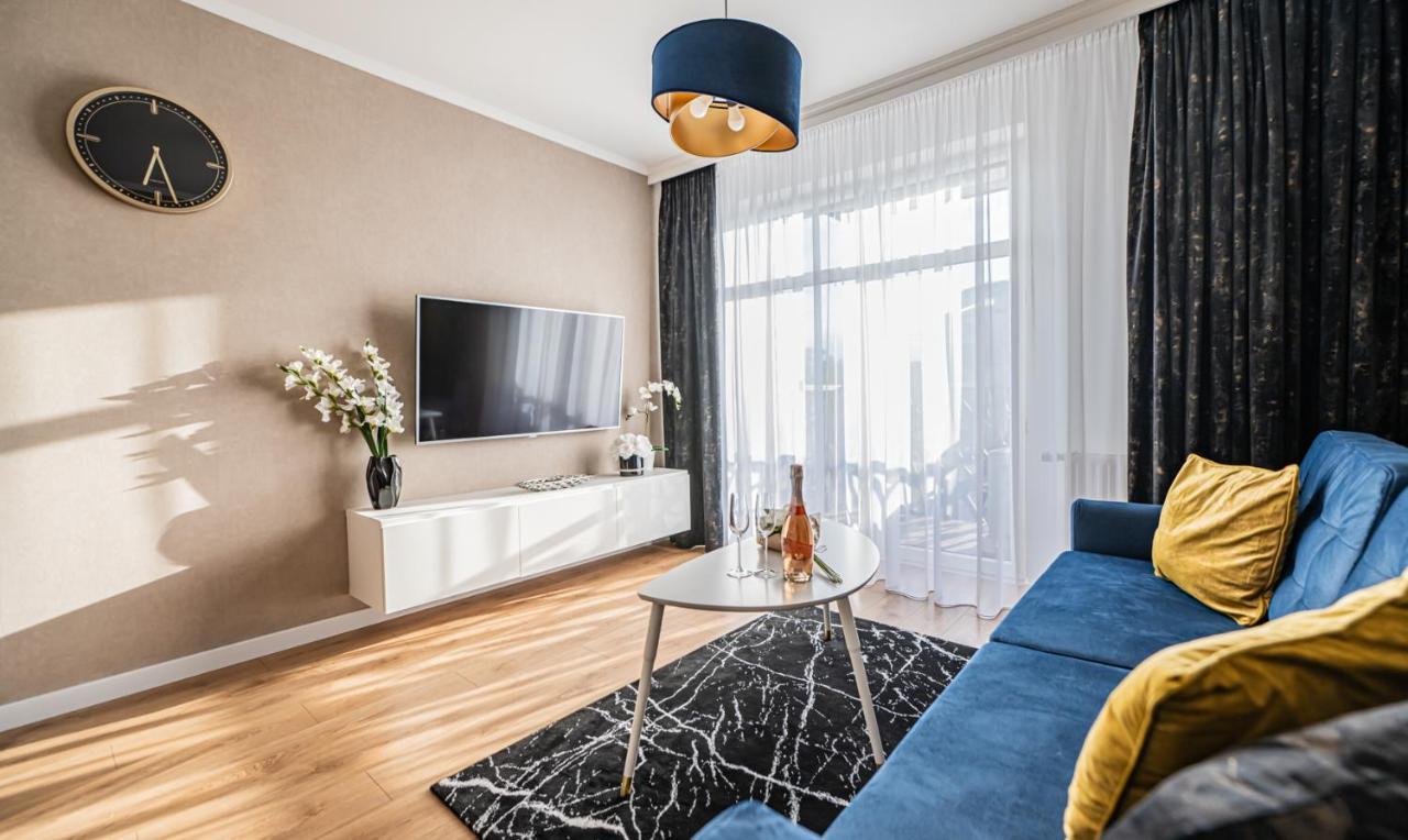 Apartment 24H With Free Garage And Ac Jagielly 5 Wroclaw Luaran gambar